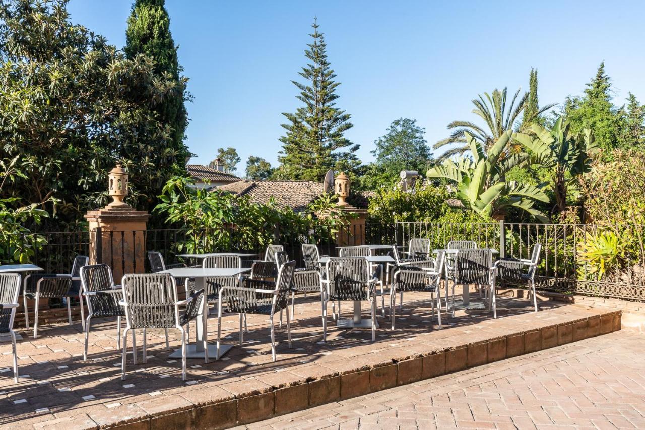 Globales Paraiso Beach Estepona Bagian luar foto