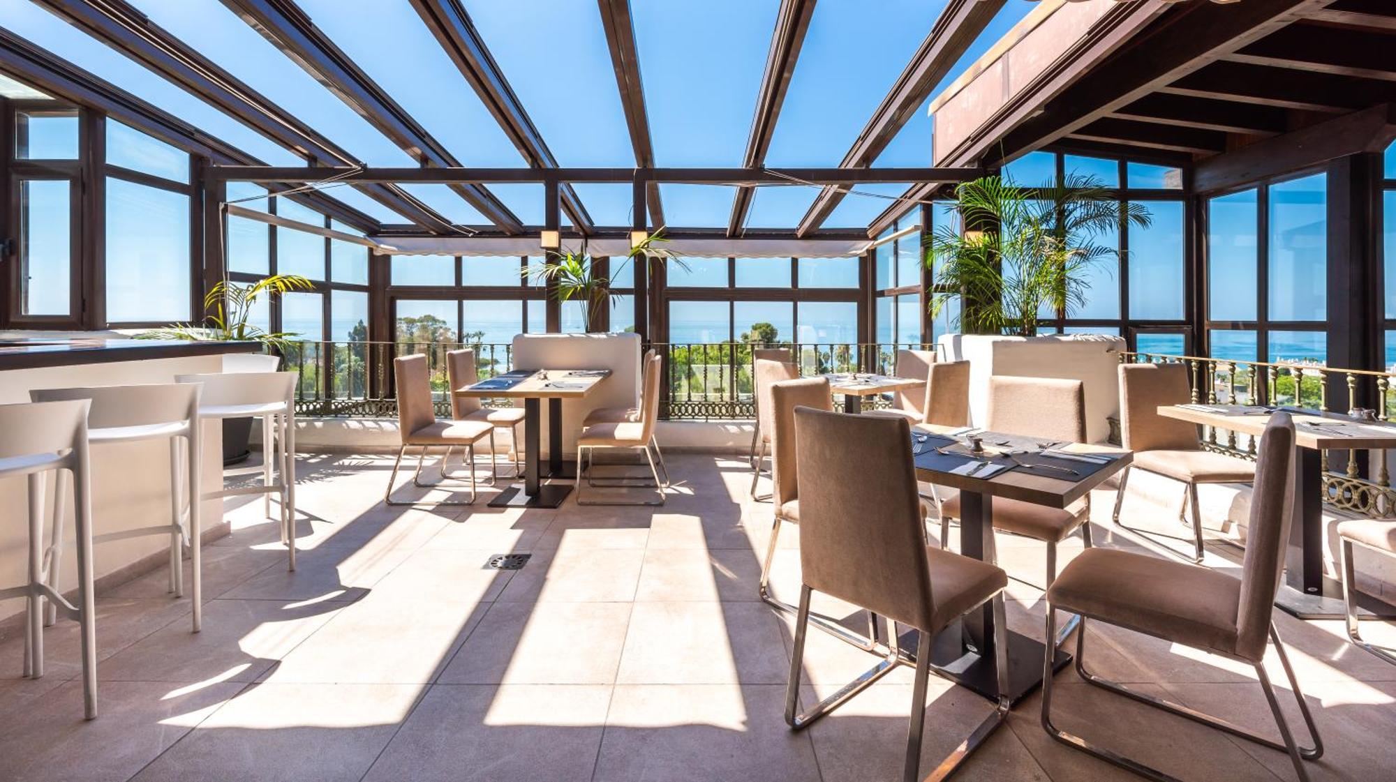 Globales Paraiso Beach Estepona Bagian luar foto
